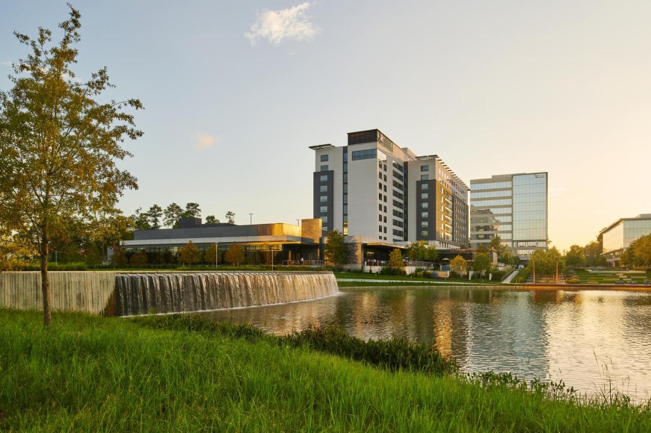 Houston Cityplace Marriott At Springwoods Village Exterior foto